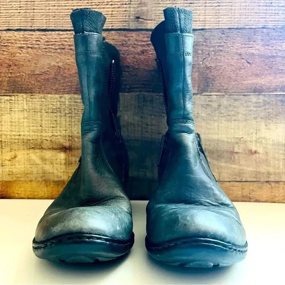 Born Mila In Charcoal Leather/Suede Zippered Boots - Picture 5 of 9